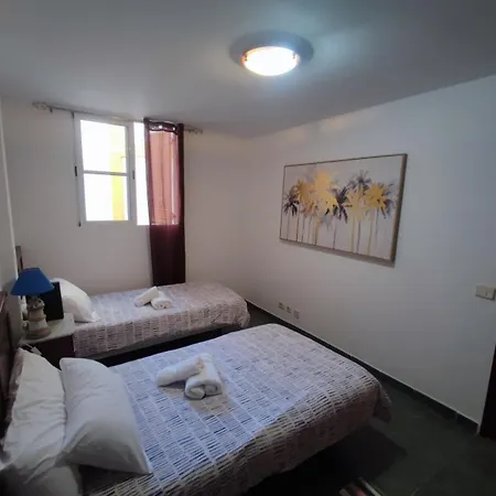 Apartment Zenojal 2a *
